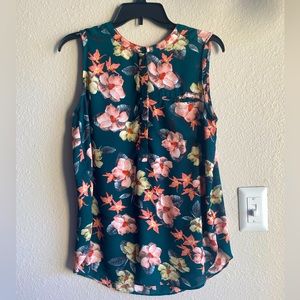 Deep Green Floral Sleeveless Blouse